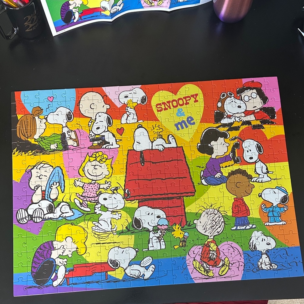 Snoopy & Me Colorful Puzzle